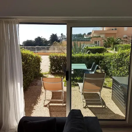 Apartamento Studio Rez De Jardin Cap Neree *